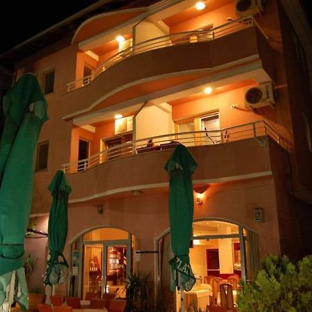 Villa Rimari オフリド エクステリア 写真